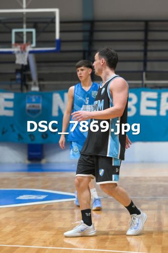 DSC 7869
